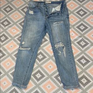 High waisted Boyfriend jeans